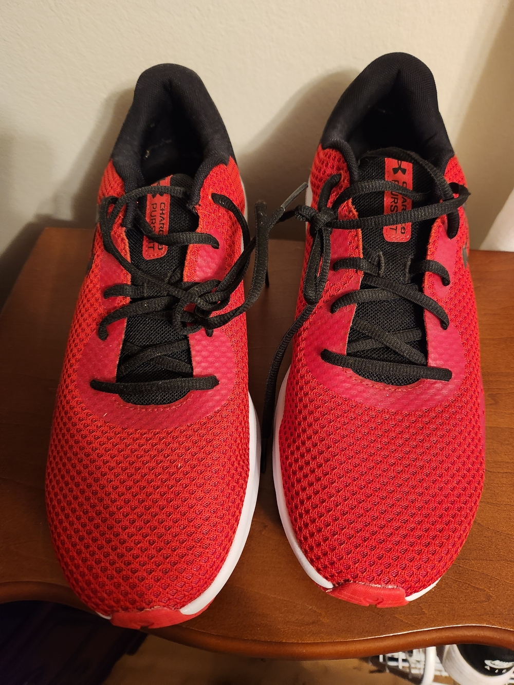 Under Armour Men's Red and Black Athletic Running Shoes